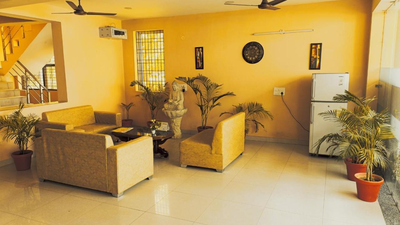 Mi Casa Sector 47 Apartment Gurgaon Exterior photo