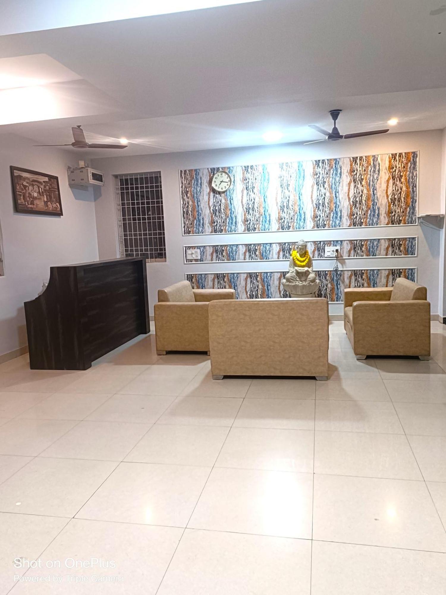 Mi Casa Sector 47 Apartment Gurgaon Exterior photo