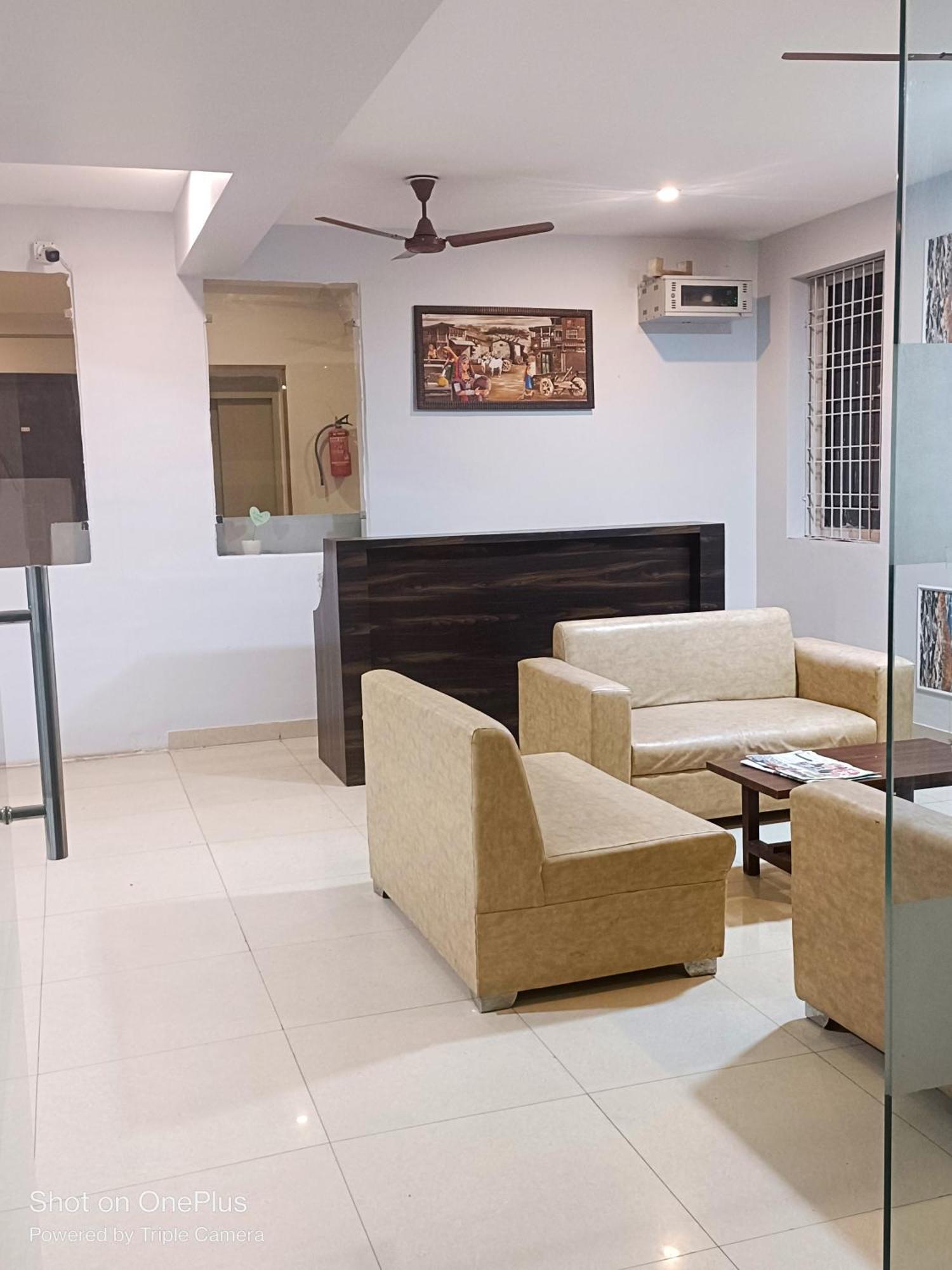 Mi Casa Sector 47 Apartment Gurgaon Exterior photo