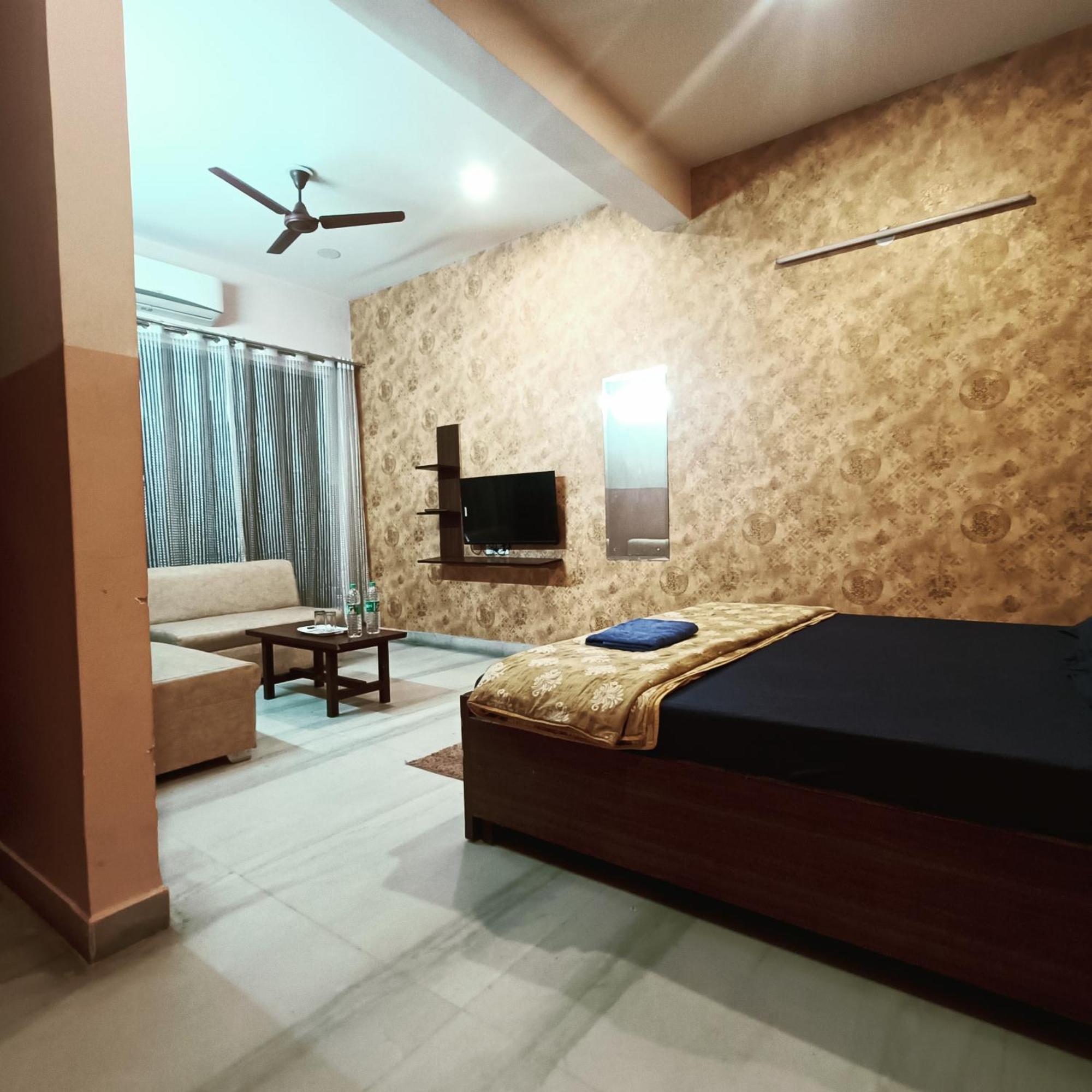 Mi Casa Sector 47 Apartment Gurgaon Exterior photo